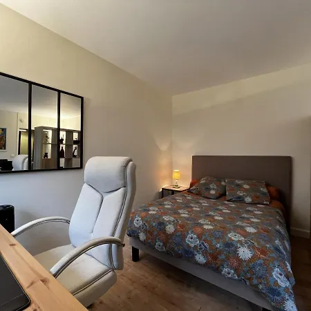 Spacieux Sur Jardin, Beaucoup De Charme Boulogne-Billancourt
